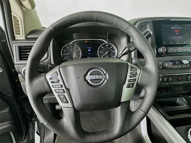 Nuevo 2024 Nissan Titan 4D Cabina de Tripulación.