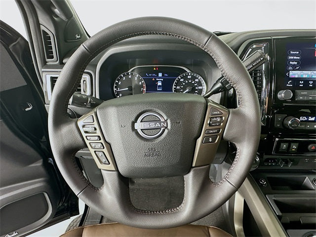 Nuevo 2024 Nissan Titan 4D Cabina de Tripulación.