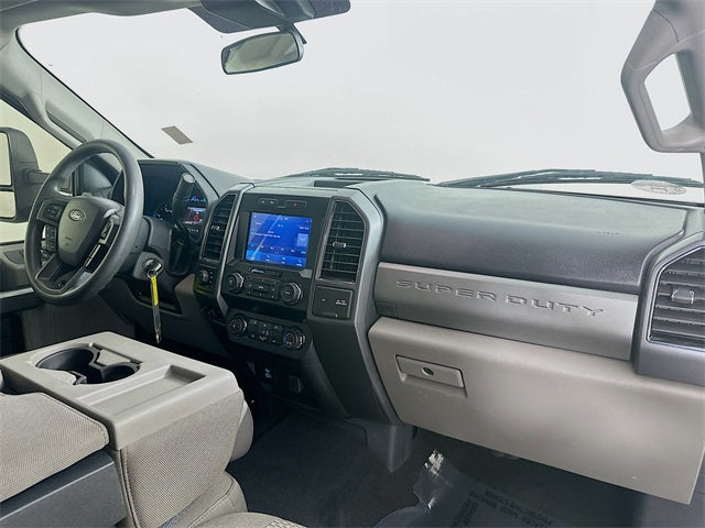 Usado 2022 Ford F-350SD 4D Crew Cab