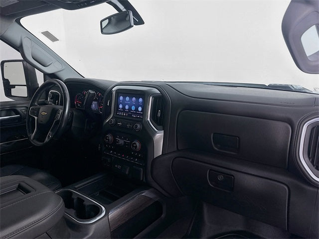 Usado Chevrolet Silverado 2500HD 4D Crew Cab 2022