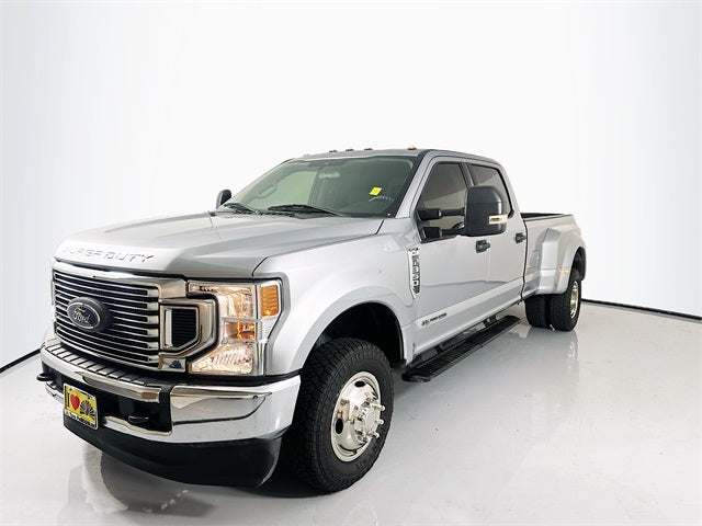 Usado 2022 Ford F-350SD 4D Crew Cab